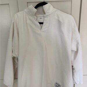 Size 2 Sloppy Joe’s Women's White Pullover Top with Stand Collar